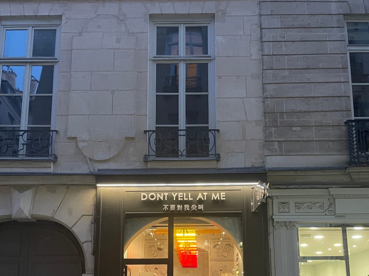 Tell me if you love me, Paris